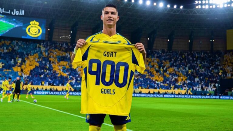 Al-Nassr célèbre les 900 buts de Ronaldo