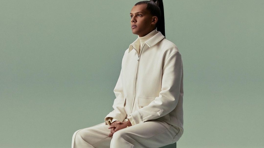 Stromae fait un retour émouvant et offre un concert gratuit en ligne à ses fans