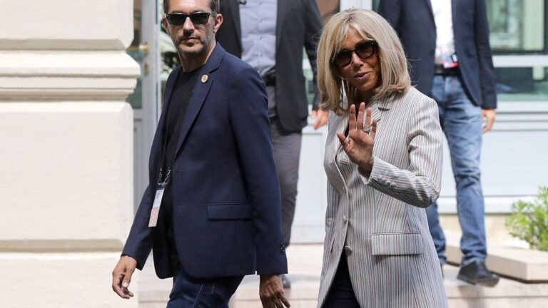 La petite-fille de Brigitte Macron s'entraîne sans relâche