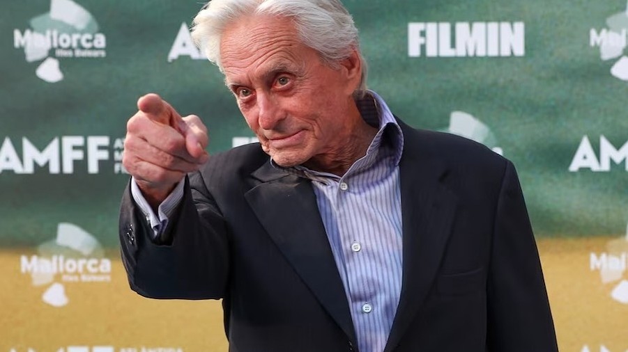 Michael Douglas reçoit le Prix d'Honneur du 50e Festival du Cinéma Américain de Deauville