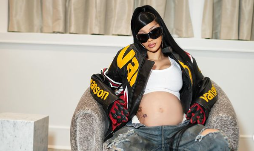 Cardi B balance sur le prénom de son bébé : Vérité ou intox ?