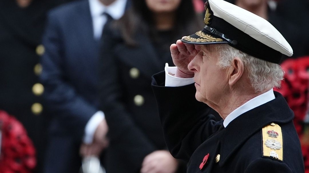 Le roi Charles III célèbre the Remembrance Sunday