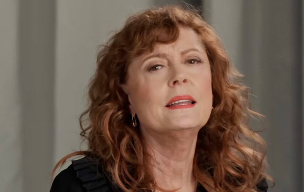 Actualité people et potins de stars 5 Susan Sarandon interpellée à New York devant l'ONU avec Hannah Einbinder